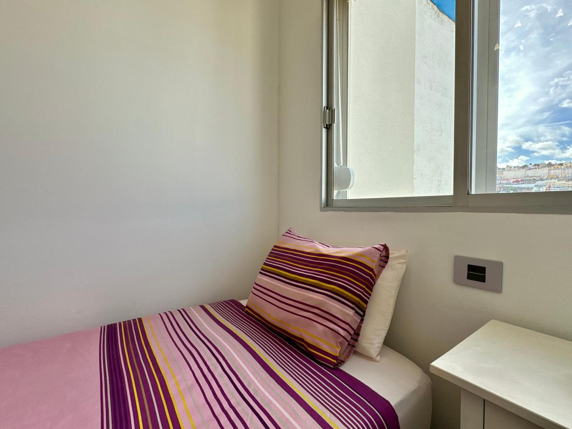 Hostiguest Coliving Leon Y Castillo Las Palmas de Gran Canaria Ngoại thất bức ảnh